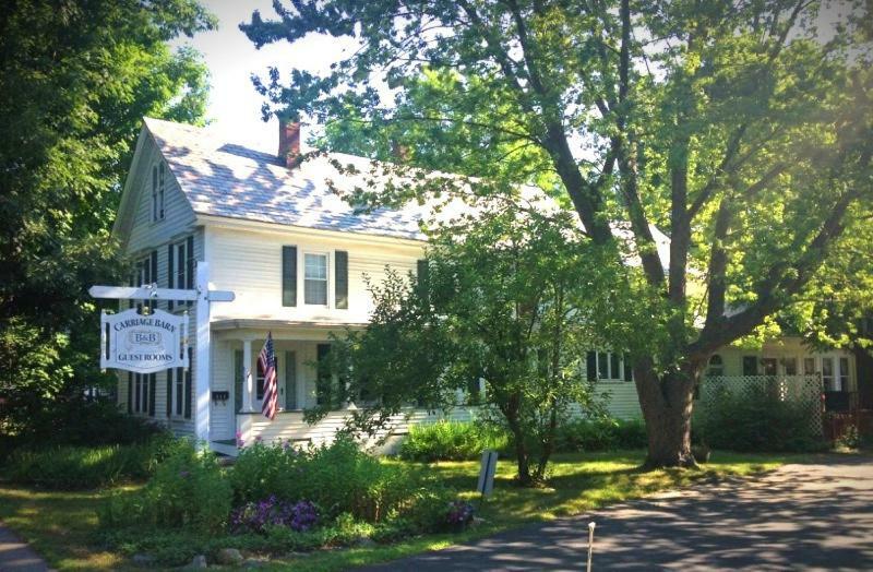 Carriage Barn Inn Keene Ngoại thất bức ảnh