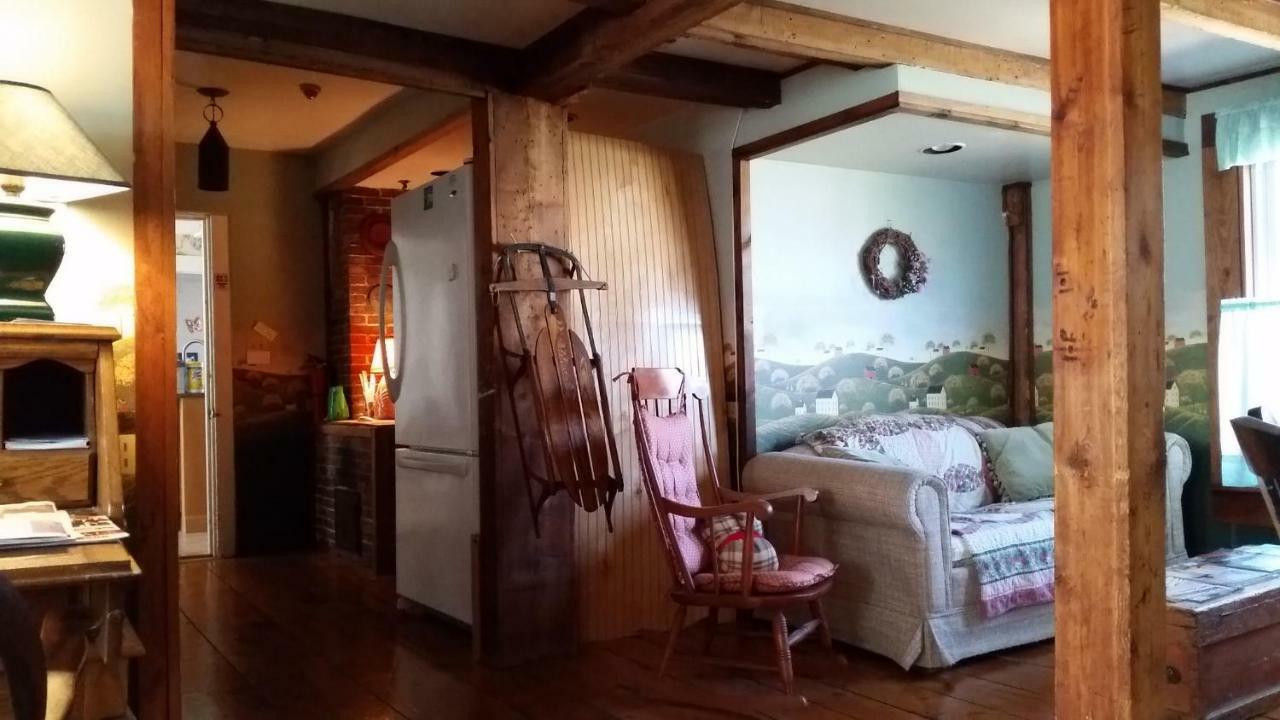 Carriage Barn Inn Keene Ngoại thất bức ảnh